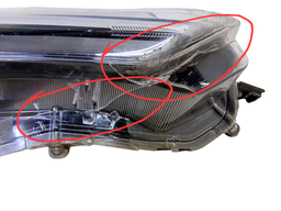 FAROL DIREITO COROLLA CROSS 2022/HYBRIDO FRISO AZUL (DETALHE