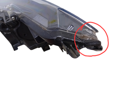 FAROL DIREITO COROLLA CROSS 2022/HYBRIDO FRISO AZUL (DETALHE