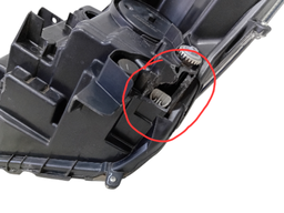 FAROL DIREITO COROLLA CROSS 2022/HYBRIDO FRISO AZUL (DETALHE