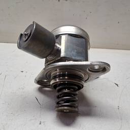 BOMBA ALTA EVOQUE FUSION  FREELANDER  XC60 2.0 12/17 AVARIA