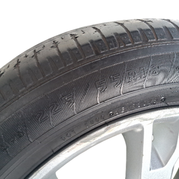 RODA C/ PNEU EVOQUE PURE 2013 ARO 18