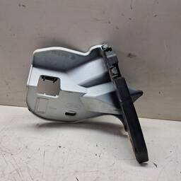 GUIA PARACHOQUE DIANTEIRO ESQUERDO EVOQUE 2012 A 2019 AVARIA