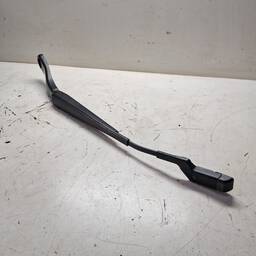 BRAÇO ESQUERDO LIMPADOR PARABRISA EVOQUE 2012 2013 A 2019