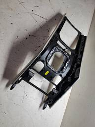 MOLDURA  CONSOLE CENTRAL EVOQUE 2012 A 2015