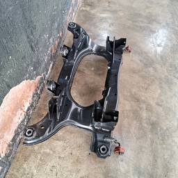 EIXO AGREGADO TRASEIRO EVOQUE 2012 A 2016 FREELANDER 2 09/13