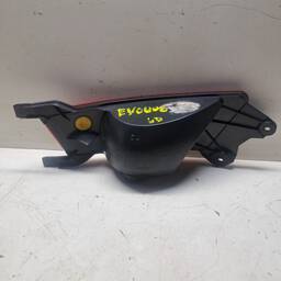 LENTE REFLETOR PARACHOQUE TRASEIRO DIREITO EVOQUE 12 A 2019