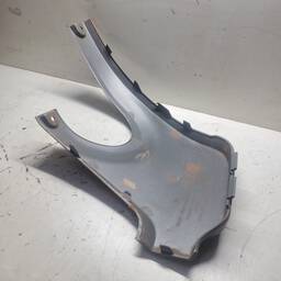 APLIQUE TRASEIRO DIREITO ESCAPAMENTO EVOQUE 2012 A 2015