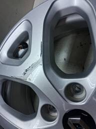 RODA  CAPTUR ARO 17 2015 A 2015 DETALHES DE USO