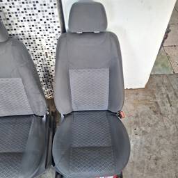 JOGO BANCOS DIANTEIRO FIESTA 2003 2004 A 2014 HATCH