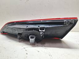 LANTERNA TRASEIRA ESQUERDA HB20 SEDAN 2020 A 2022 (MALA)