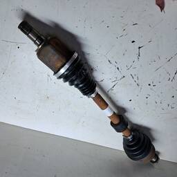 SEMI EIXO DIANTEIRO ESQUERDO TORO RENEGADE 1.8 AUT 2016/2022