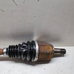 SEMI EIXO DIANTEIRO ESQUERDO TORO RENEGADE 1.8 AUT 2016/2022