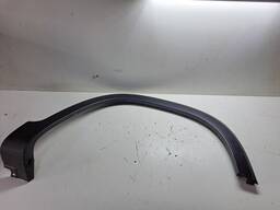 MOLDURA PARALAMA DIANTEIRO DIREITO TORO 2016 A 2023 DETALHE 