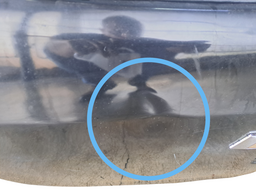 TAMPA TRASEIRA ONIX 2013 2014 A 2017 C/ FURO PEQ DETALHE 