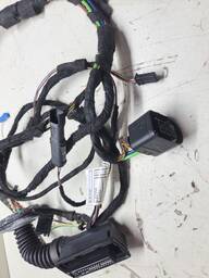 CHICOTE PORTA TRAS ESQUE BMW 320 F30 2012 A 2016