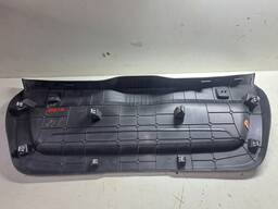 FORRO ACABAMENTO TAMPA TRASEIRA ONIX 2013 A 2017