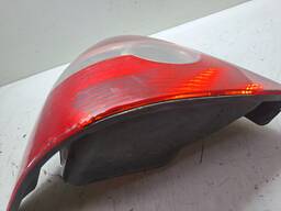 LANTERNA TRASEIRA ESQUERDA FIESTA SEDAN 2005 A 2010 AVARIA 