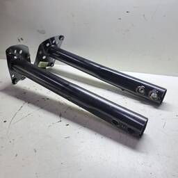 PAR SUPORTE TIRANTE PONTEIRA AGREGADO TORO 2016 A 2021