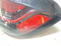 LANTERNA TRASEIRA DIREITA JEEP COMPASS 2022 A 2025 (CANTO)