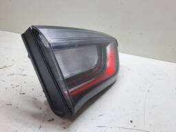 LANTERNA TRASEIRA ESQUERDA JEEP COMPASS 2022 A 2025 (MALA)