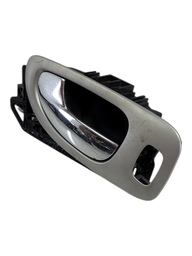 MACANETA INTERNA TRASEIRA ESQUERDA PEUGEOT 307 2004 2012 