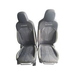 Jogo Bancos Dianteiro Renault Kwid Outsider 22/23