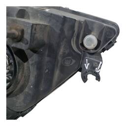 FAROL DIREITO SCENIC 2001 2002 A 2011 MASC NEGRA COM DETALHE