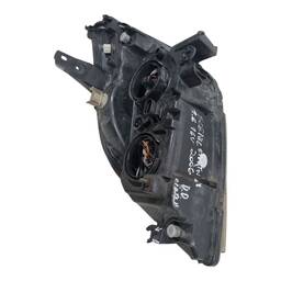 FAROL DIREITO SCENIC 2001 2002 A 2011 MASC NEGRA COM DETALHE