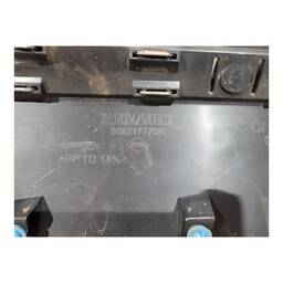 FRISO PORTA TRASEIRA ESQUERDA RENAULT CAPTUR 2017 A 2021