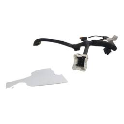 CHICOTE TAMPA PORTA MALAS CAPTUR 2017 A 2024 240507390R