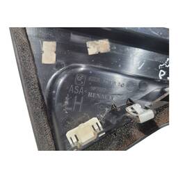 MOLDURA ACABAMENTO PORTA TRASEIRA ESQUERDA CAPTUR 2017/2023