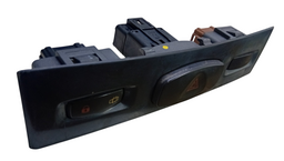 MOLDURA BOTÃO PISCA ALERTA RENAULT SYMBOL 1.6 2010 2011 2012