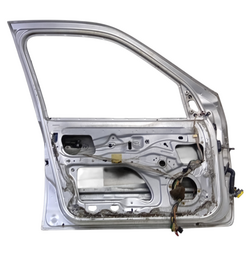 PORTA DIANTEIRA ESQUERDA SYMBOL 2009 2010 A 2013 - DESTALHE