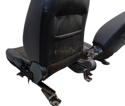 JOGO DE BANCO DIANTEIRO NISSAN FRONTIER 2.3 2017... DETALHE