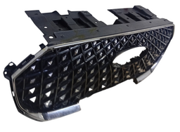 GRADE TIGGO 8 PRO 2024 Á 2026 C/MOLDURA CROMADA - DETALHE