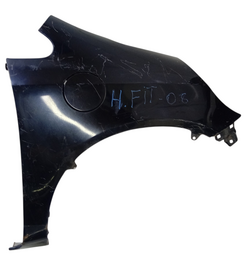 PARALAMA DIREITO FIT C/ FURO ABASTECIMENTO 2004 2005 A 2008