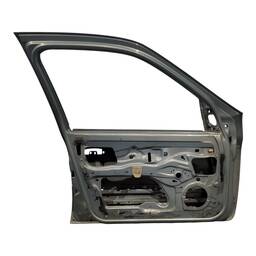PORTA DIANTEIRA ESQUERDA CLIO 2000 2001 A 2012