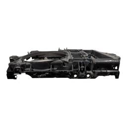 PAINEL FRONTAL DEFLETOR RADIADOR C5 3.0 V6 2008/2020 DETALHE