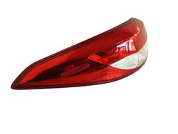 LANTERNA TRASEIRA ESQUERDA YARIS SEDAN 2019/ (CANTO) LED