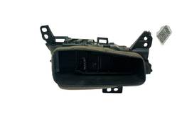 DIFUSOR AR LATERAL DIREITO YARIS SEDAN 2020/