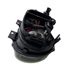 FAROL DIREITO GOLF 1999 A 2007 MASC NEGRA S/ AUX ( DEF FOCO)