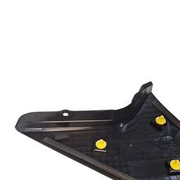 ACABAMENTO COLUNA TRASEIRA ESQUERDA NISSAN KICKS 2019 SV