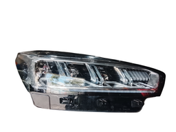 Farol Direito Tiggo 8 2021/