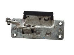 FECHADURA TAMPA TRAS ZAFIRA 2001 A 2012 MERIVA 2003 A 2012