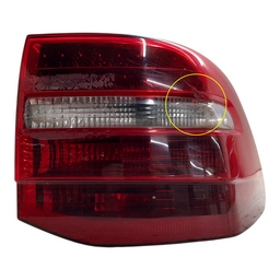 LANTERNA DIREITA CAYENNE 2003 A 2006 7L5945208A