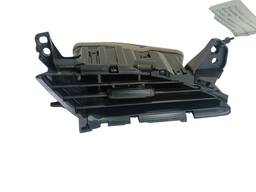 Difusor Ar Lateral Esquerdo Yaris Sedan 2020/