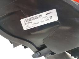 LANTERNA TRASEIRA ESQUERDA SPIN 2019/ BORDA VERMELHA (CANTO)