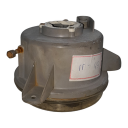 FAROL DE MILHA ESQUERDO PAJERO TR4 03 A 06 C DETALHE 