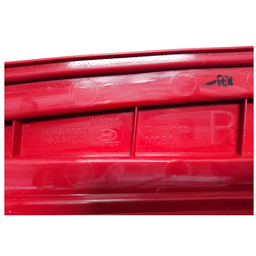 REFLETOR PARACHOQUE TRASEIRO DIREITO HB20 HATCH 2020 A 2022