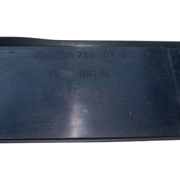 ACABAMENTO TAMPA PORTA-MALAS MERCEDES-BENZ W211 A2117500193